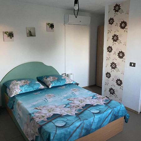 Camere De Inchiriat Maria Corbu Εξωτερικό φωτογραφία