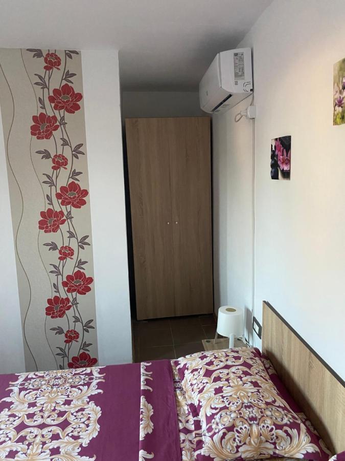 Camere De Inchiriat Maria Corbu Εξωτερικό φωτογραφία